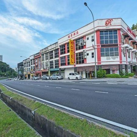 Oyo 90892 L&E Hotel Seremban Exterior foto